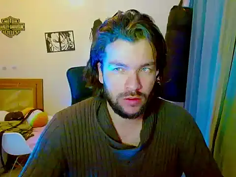 matt smith online show from 05-05-26, 02:30