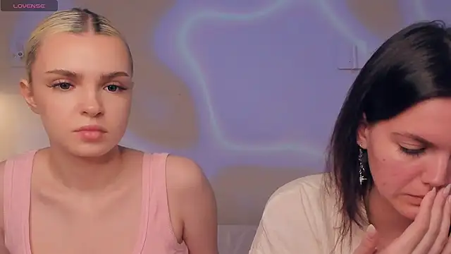 JuliannPaysour online show from 05-08-26, 07:25