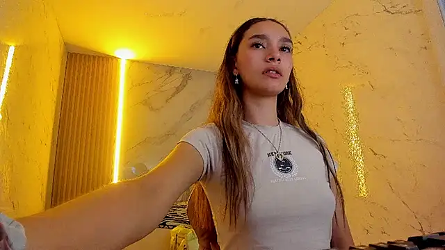 Paulin roses tf online show from 05-15-26, 02:24