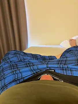 germanboy3 online show from 04-04-26, 08:01