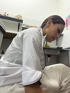 SUSYMIILS online show from 04-24-26, 06:21