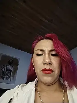 Snapshot of tatianabelli chatting on 06-03-26, 10:48 tatianabelli online show from 06-03-26, 10:48