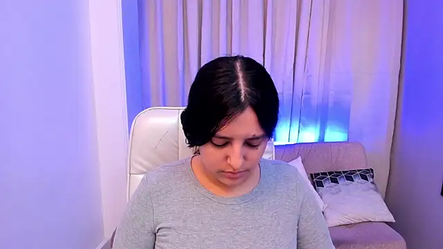Arihanna London online show from 05-28-26, 03:26
