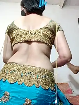 Snapshot of Sexyy_Bhabhi_143 chatting on 05-03-26, 05:57 Sexyy Bhabhi 143 online show from 05-03-26, 05:57
