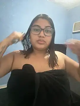 Snapshot of C1N09 chatting on 04-02-26, 07:11 C1N09 online show from 04-02-26, 07:11