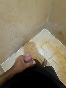 tamilpaiyan354 online show from 04-26-26, 09:29