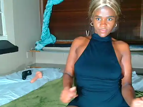 Snapshot of CaramelCandyxx chatting on 04-28-26, 12:42 CaramelCandyxx online show from 04-28-26, 12:42