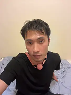 Snapshot of samouass chatting on 05-11-26, 03:18 samouass online show from 05-11-26, 03:18