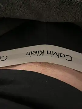 GoldenZeus0 online show from 04-25-26, 08:28