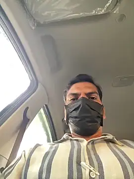 9inchesHire online show from 04-23-26, 03:19