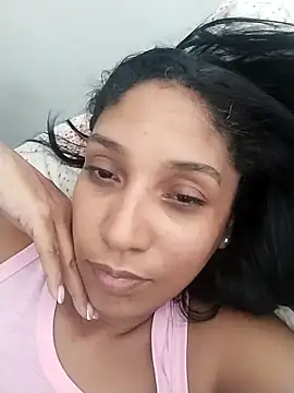 Snapshot of maia_lion chatting on 05-01-26, 08:24 maia lion online show from 05-01-26, 08:24