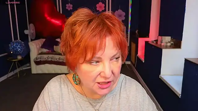 Kira Kingslee online show from 04-22-26, 11:12