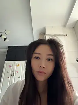 Snapshot of yuanpu0925 chatting on 06-21-26, 11:51 yuanpu0925 online show from 06-21-26, 11:51
