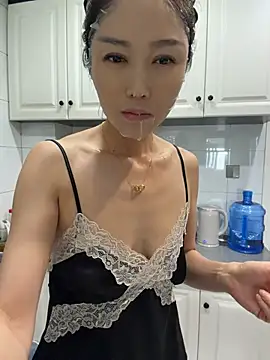 Snapshot of yuanpu0925 chatting on 06-24-26, 11:26 yuanpu0925 online show from 06-24-26, 11:26