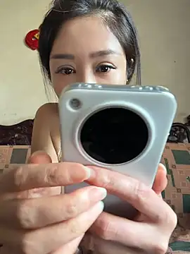 Snapshot of yuanpu0925 chatting on 06-29-26, 01:12 yuanpu0925 online show from 06-29-26, 01:12