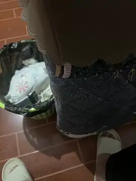 yingzi003 online show from 04-02-26, 02:04