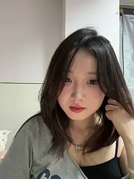 Alice-babyone online show from 05-26-26, 01:51