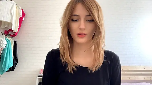 CassiPlacido online show from 03-29-26, 09:53