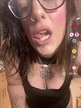 IvyBelleMilf online show from 04-29-26, 09:32