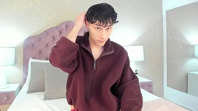 Snapshot of LephyStar chatting on 05-14-26, 03:57 LephyStar online show from 05-14-26, 03:57