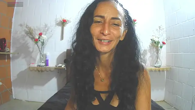 SamanttaLopez online show from 05-05-26, 10:34