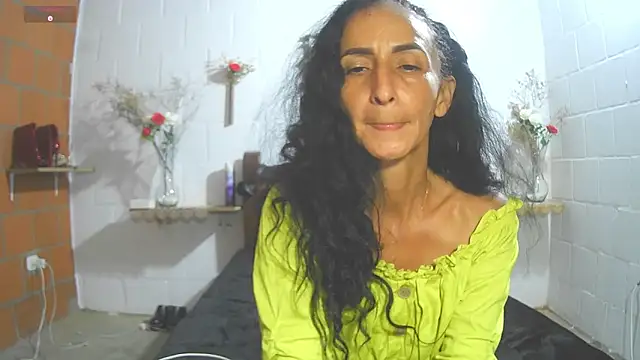 SamanttaLopez online show from 05-08-26, 12:27