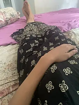 chut3447 online show from 04-04-26, 07:17