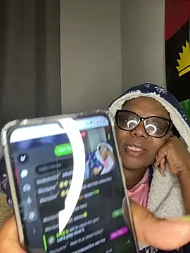 BoobsQueeen online show from 07-13-26, 04:59
