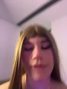 Snapshot of Cata_deoun chatting on 04-16-26, 03:07 Cata deoun online show from 04-16-26, 03:07