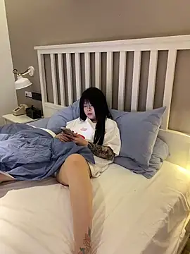 xiaoleilei-101 online show from 04-01-26, 11:44