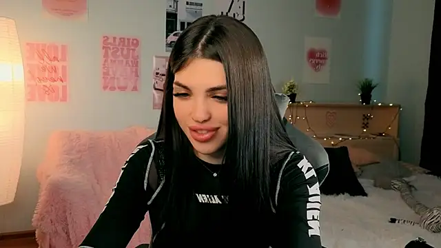 molly rettyy online show from 04-12-26, 04:28