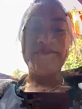 Snapshot of Sunny-smile1 chatting on 03-30-26, 12:33 Sunny-smile1 online show from 03-30-26, 12:33