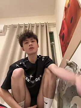 sexyboy-3525 online show from 06-12-26, 05:45