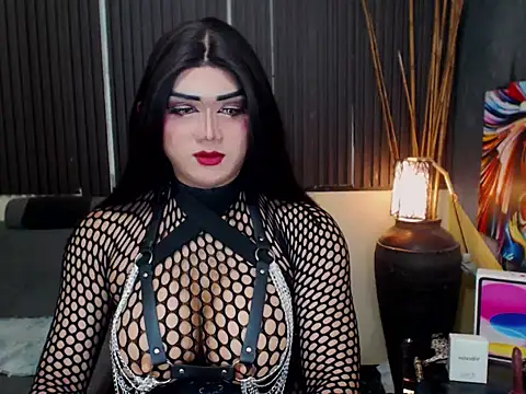HugexMsLovelyxCock online show from 05-08-26, 08:08