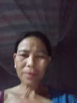 Snapshot of __Ruby01__ chatting on 07-08-26, 10:47 Ruby01 online show from 07-08-26, 10:47