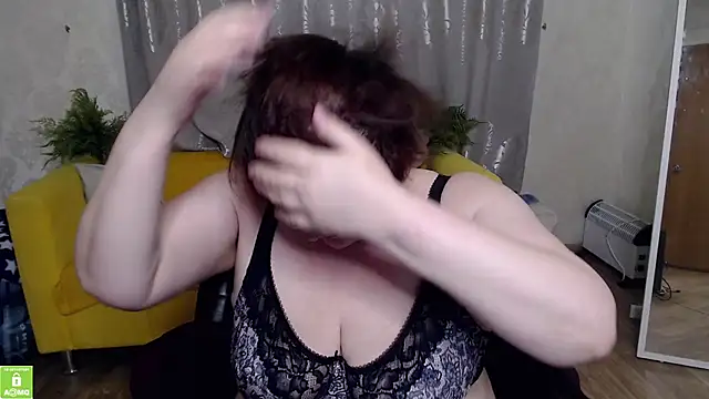 QUEEN02030 online show from 05-06-26, 01:16