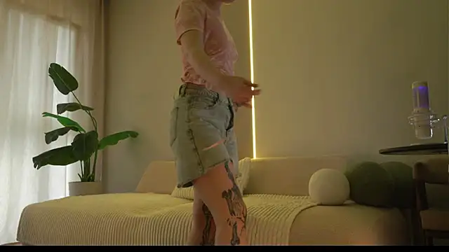 MilasKiss online show from 04-03-26, 07:28