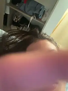 Snapshot of mia_diamon66 chatting on 03-31-26, 10:32 mia diamon66 online show from 03-31-26, 10:32