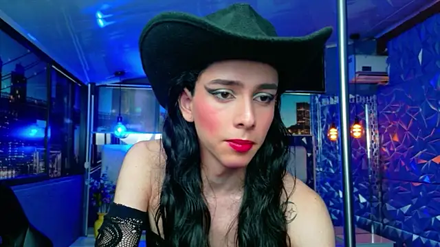 Snapshot of Sharlon_ chatting on 04-17-26, 01:25 Sharlon online show from 04-17-26, 01:25