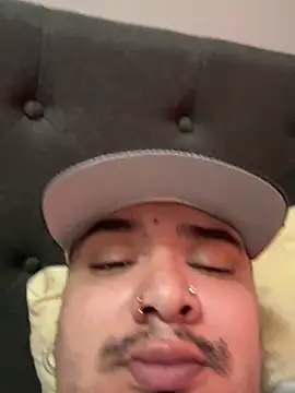 Angelpngad18 online show from 03-30-26, 04:19