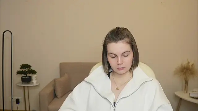 AnnaSchroen online show from 04-02-26, 06:33