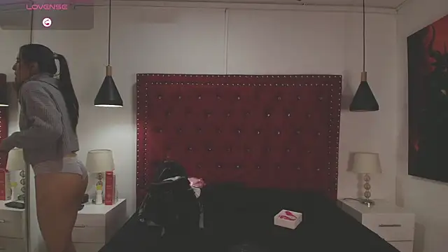 Jack and Emma  online show from 04-06-26, 12:39