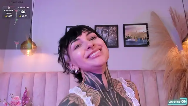 Luana fiore online show from 04-11-26, 12:20