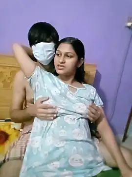 Snapshot of Jerin_Couple61 chatting on 06-04-26, 09:48 Jerin Couple61 online show from 06-04-26, 09:48