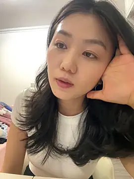 Shanshan 1267 online show from 05-30-26, 02:25
