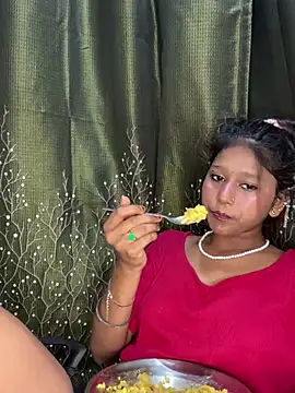 Cutiepie- online show from 04-18-26, 07:58