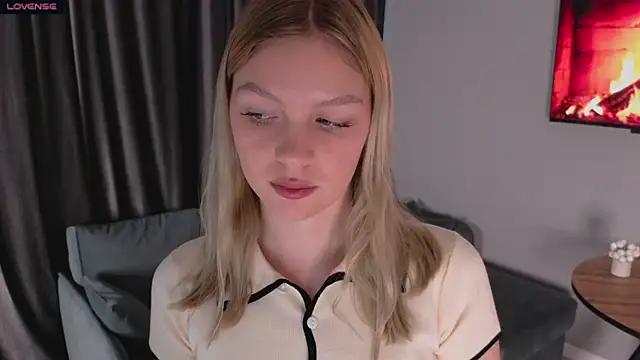 Snapshot of PatriciaaReed chatting on 05-27-26, 06:10 PatriciaaReed online show from 05-27-26, 06:10