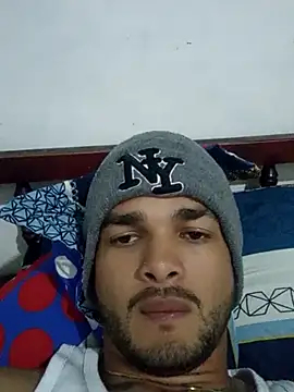 Nicolas Moncadas online show from 04-26-26, 06:16