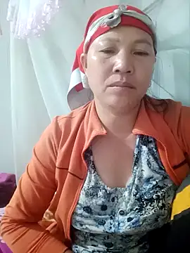 Snapshot of jikey-bibi chatting on 05-10-26, 12:16 jikey-bibi online show from 05-10-26, 12:16