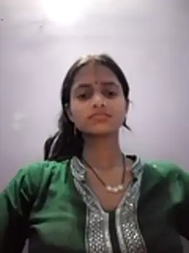 Snapshot of Payel_1 chatting on 05-08-26, 06:35 Payel 1 online show from 05-08-26, 06:35